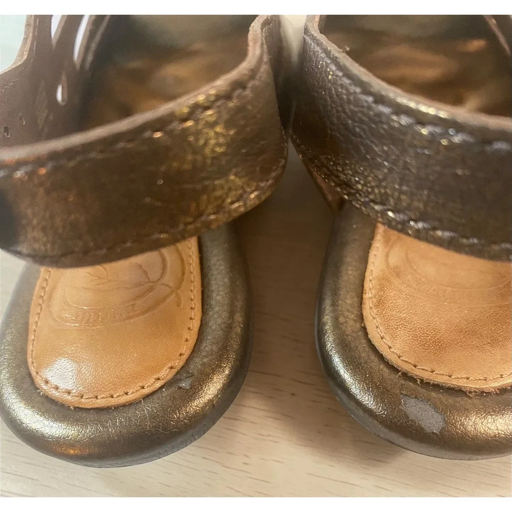Nurture‎ Penelope Metallic Bronze Cutout Slingback Heel Sandals Women's 7 *NWOT